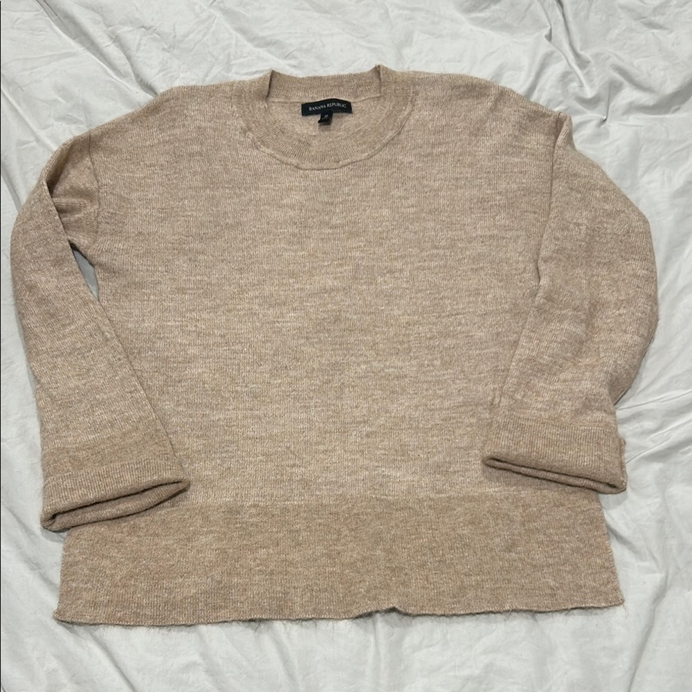 Banana Republic Alpaca blend minimalist sweater size medium